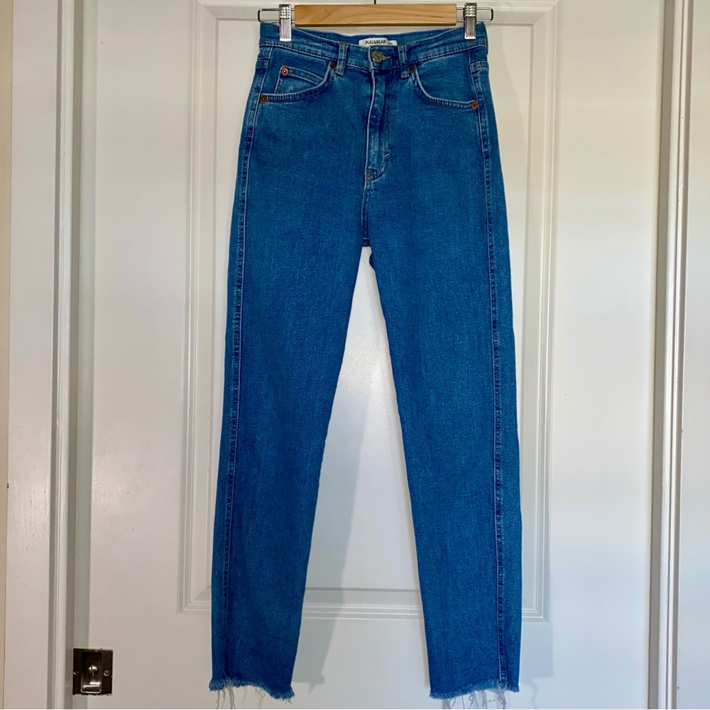 Pull&Bear High Waist Mom Jeans, size 4